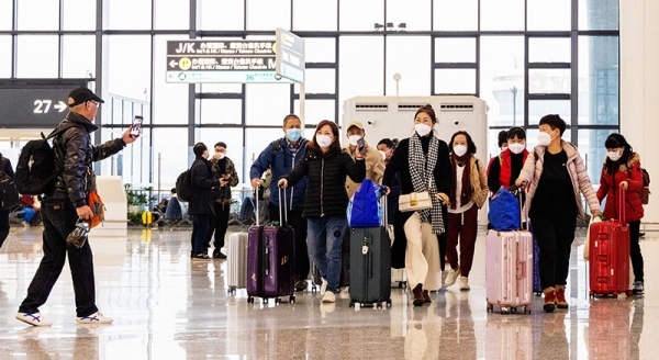 中美批准每周航班数翻倍至24个,美国三大航司宣布将很快开通更多赴华航班